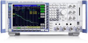 Izmantotais signāla avotu analizators Rohde&Schwarz FSUP26